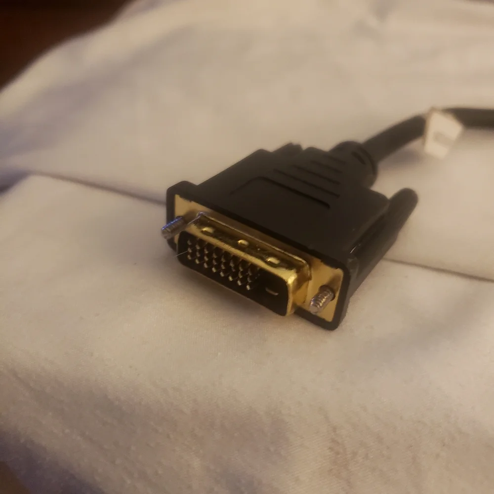 HDMI / VGA adapter